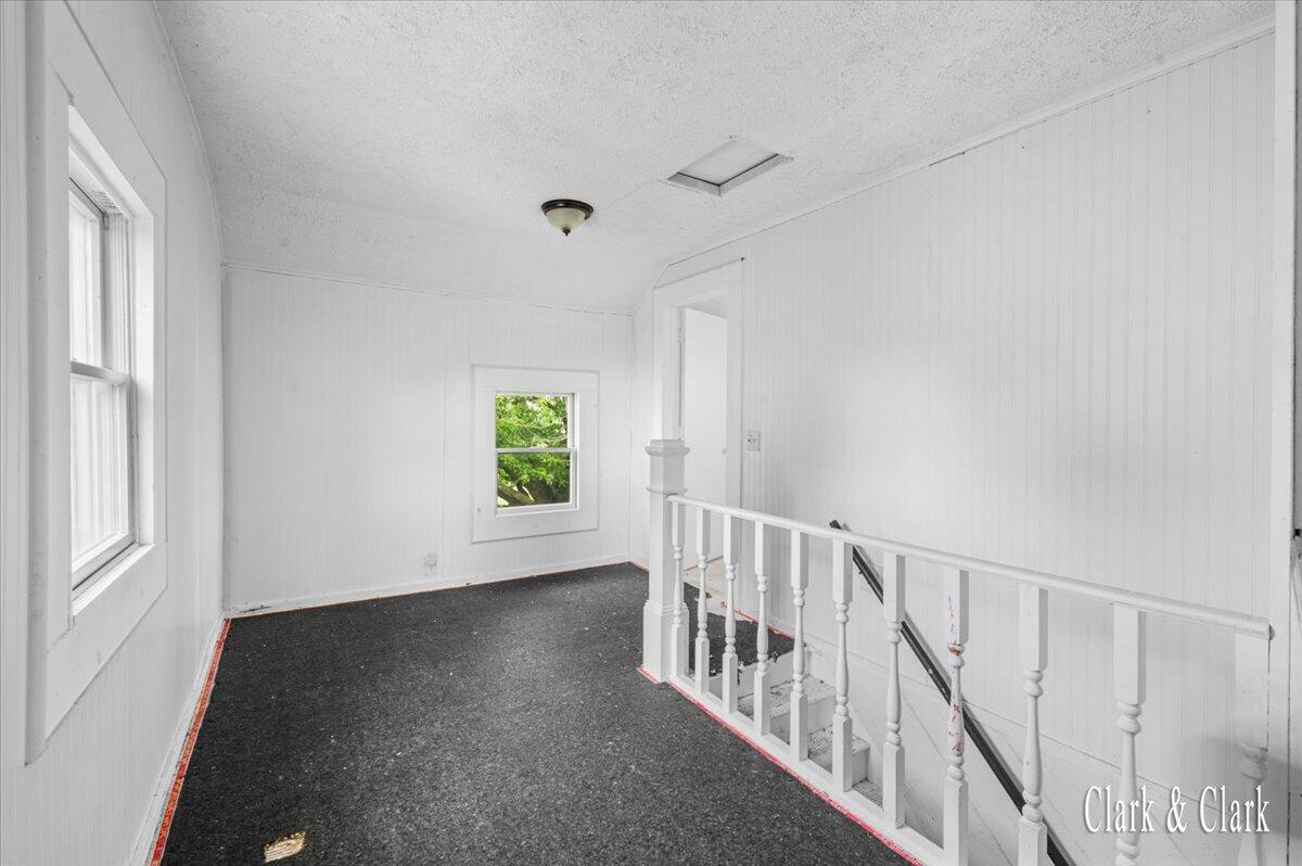 9604 East Brown Road Lake Odessa, MI 48849 - Photo 16 of 31 66-INTERIOR 15A