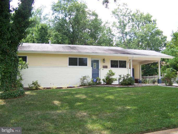 6020 Ridge View Drive Alexandria, VA 22310 - Photo 5 of 29 Exterior (Front)