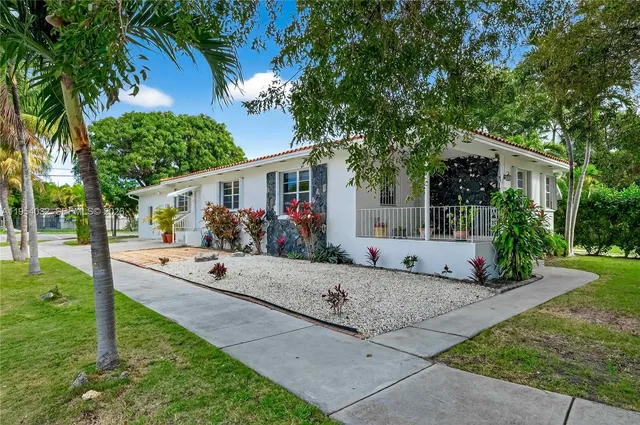 $1,295,000 | 2399 Southwest 26th Lane, Miami, FL 33133