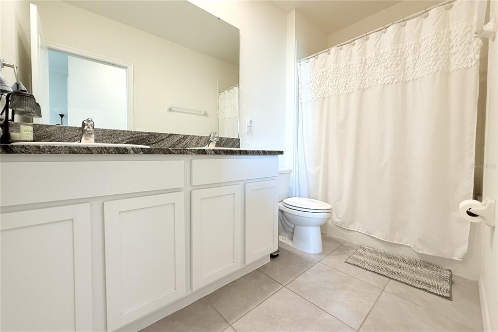 8406 Hardy Bay Loop Wesley Chapel, FL 33545 - Photo 18 of 28