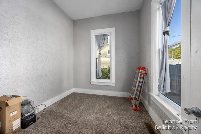 $155,000 | 217 Dye Street, Ionia, MI 48846