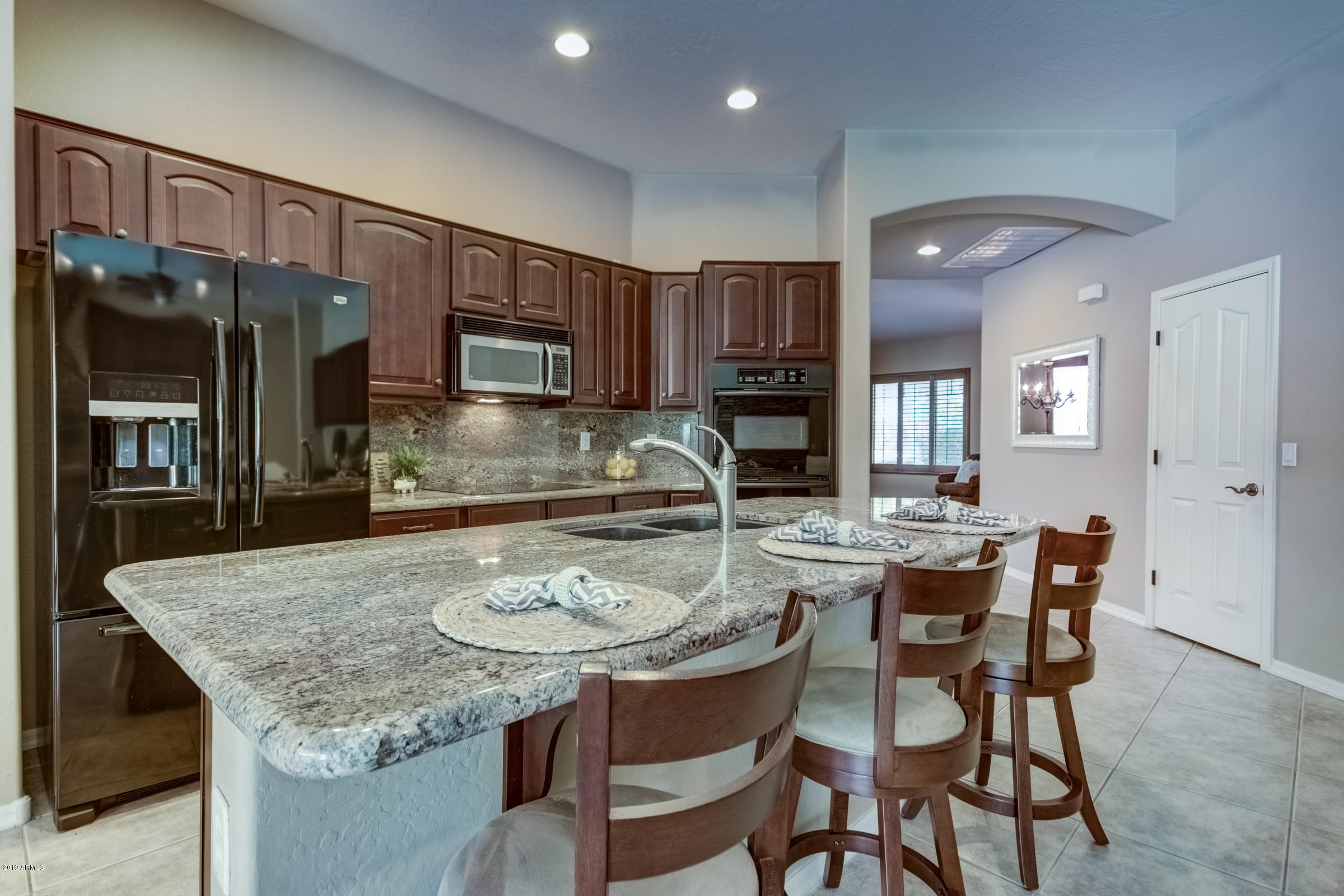 4324 East Reins Road Gilbert, AZ 85297 - Photo 13 of 33 Kitchen