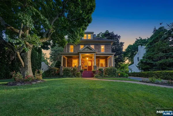 $1,375,000 | 11 Willow Street, Cranford, NJ 07016