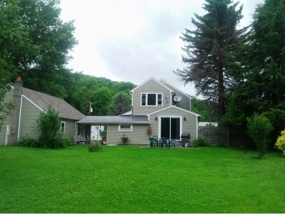 333 Anderson Road Vestal, NY 13850 - Photo 3 of 15 Gallery Image 3