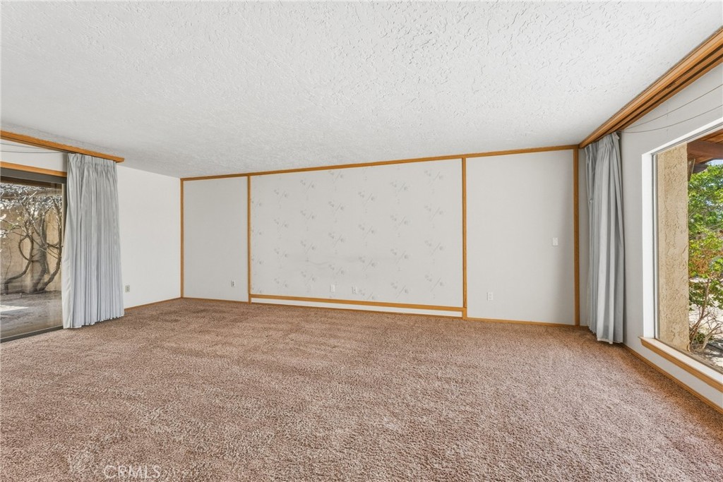 13009 Rincon Road Apple Valley, CA 92308 - Photo 25 of 52 Gallery Image 25