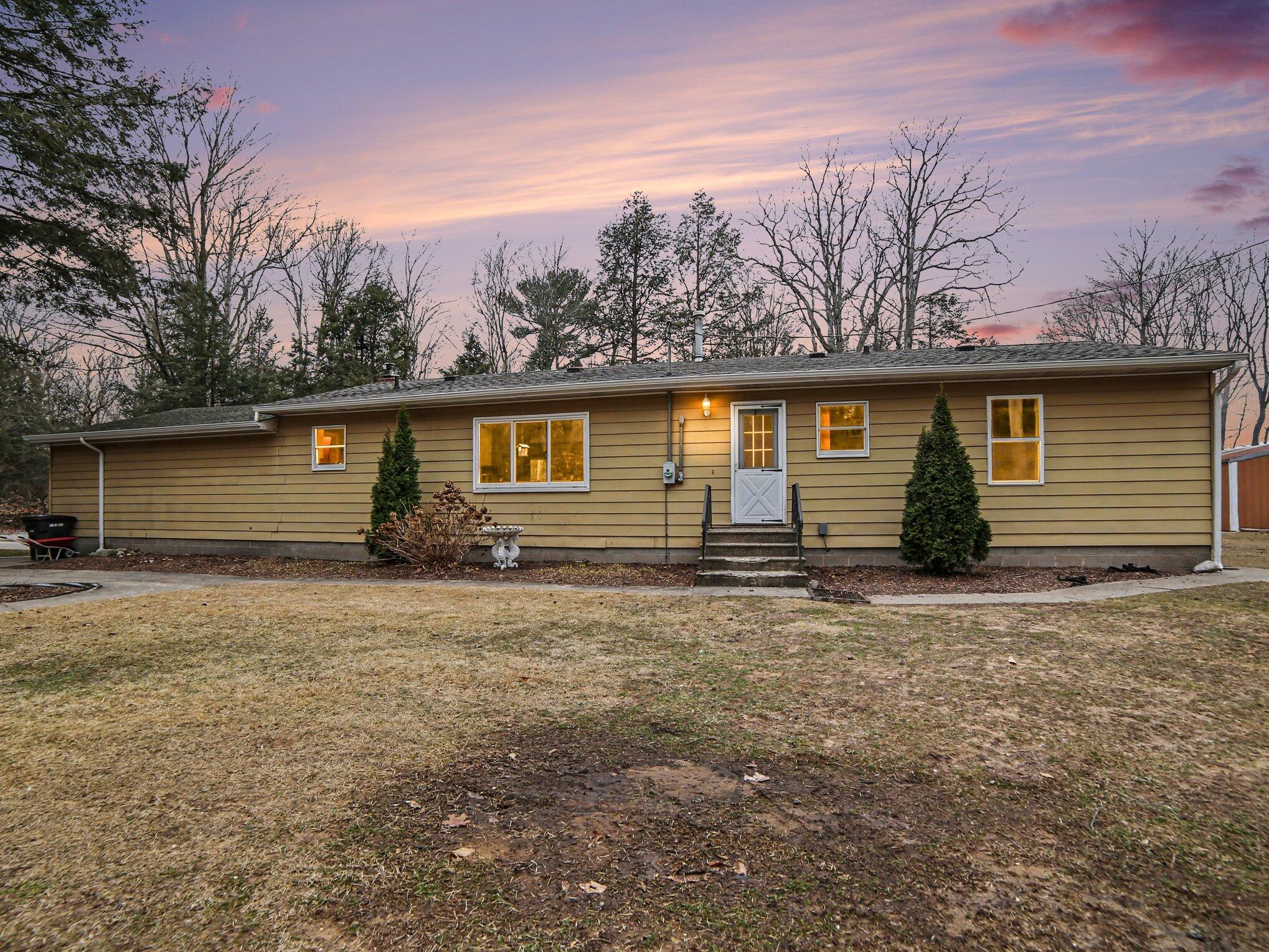 8590 West Thomas Road Shelby, MI 49455 - Photo 1 of 26 Front