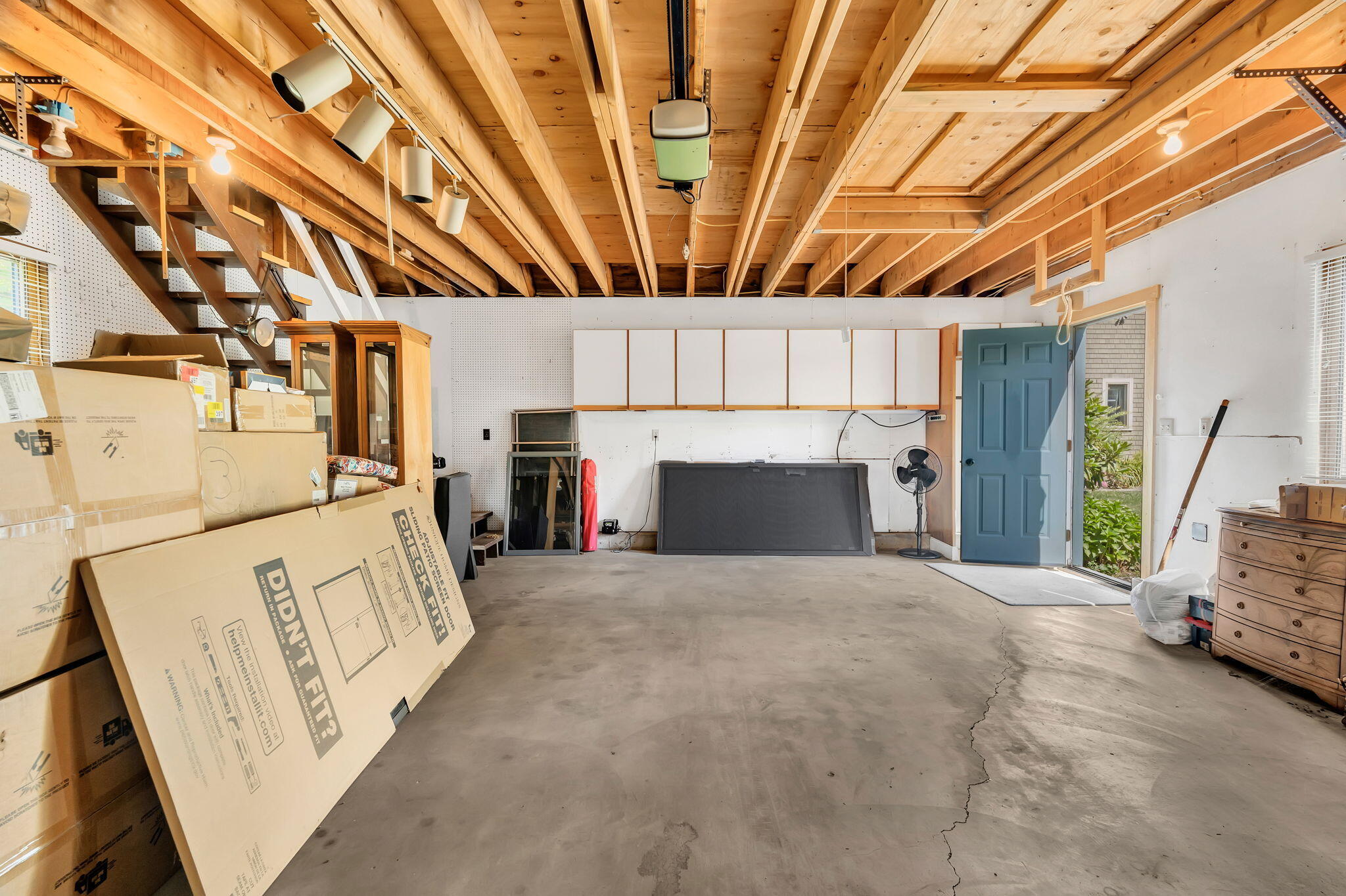 9 Jameson Point Road, Unit 9 Rockland, ME 04841 - Photo 11 of 67 Garage Space