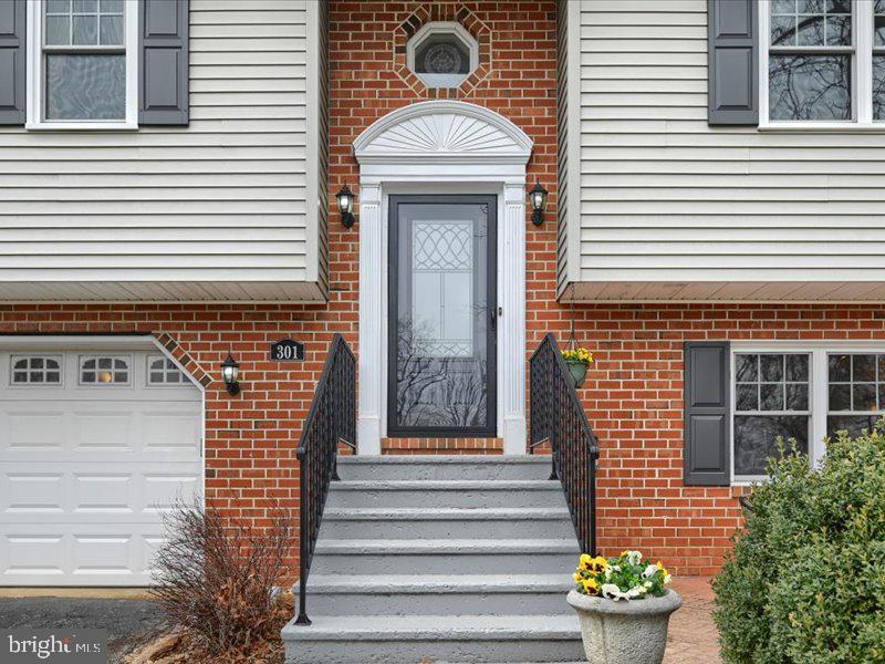 301 Larkin Drive Red Lion, PA 17356 - Photo 5 of 61 a front view of a house with a window