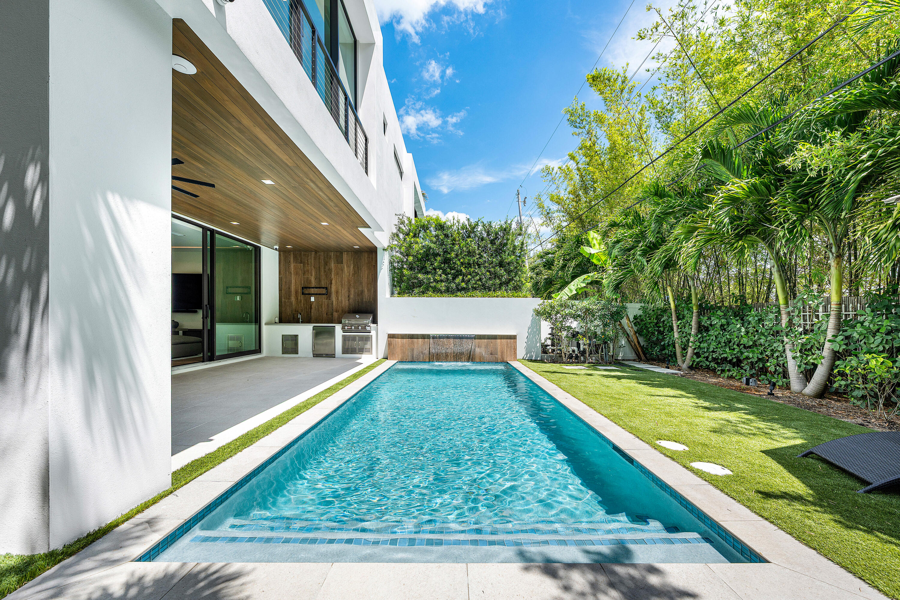320 Northeast Wavecrest Way Boca Raton, FL 33432 - Photo 24 of 65 051-320NortheastWavecrestWay-BocaRaton-F