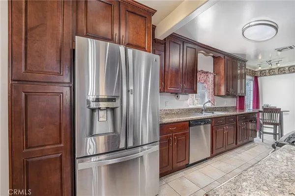 $4,600 | 14024 Cantlay Street, Van Nuys, CA 91405