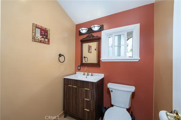 $4,600 | 14024 Cantlay Street, Van Nuys, CA 91405