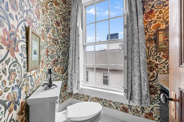 $604,900 | 145 Federal Street, Unit 3, Salem, MA 01970