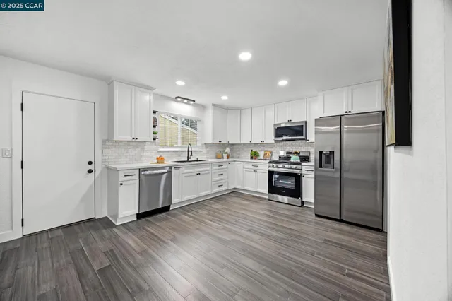 $725,000 | 917 60th Street, Oakland, CA 94608