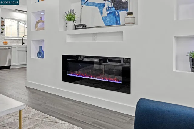 $725,000 | 917 60th Street, Oakland, CA 94608