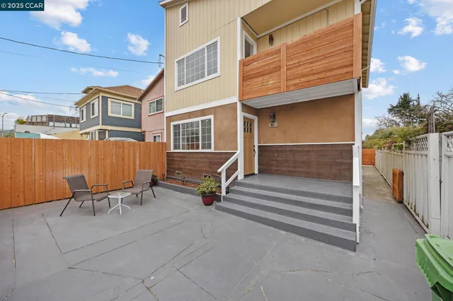 $725,000 | 917 60th Street, Oakland, CA 94608