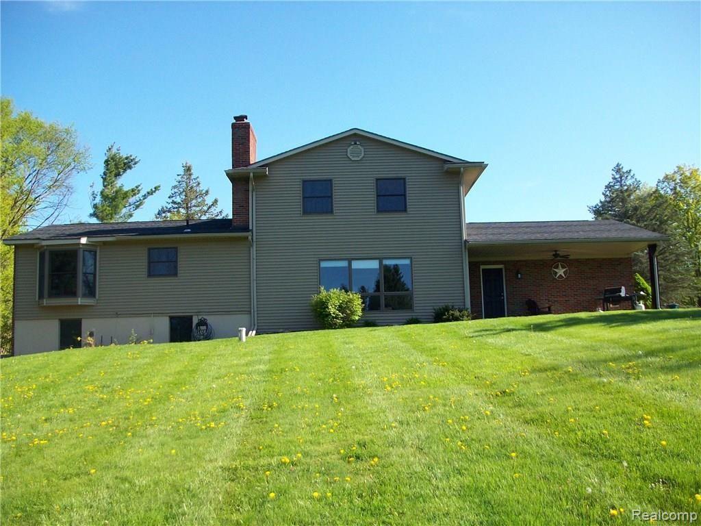 7411 McCandlish Road Grand Blanc, MI 48439 - Photo 29 of 31 100_2471.JPG