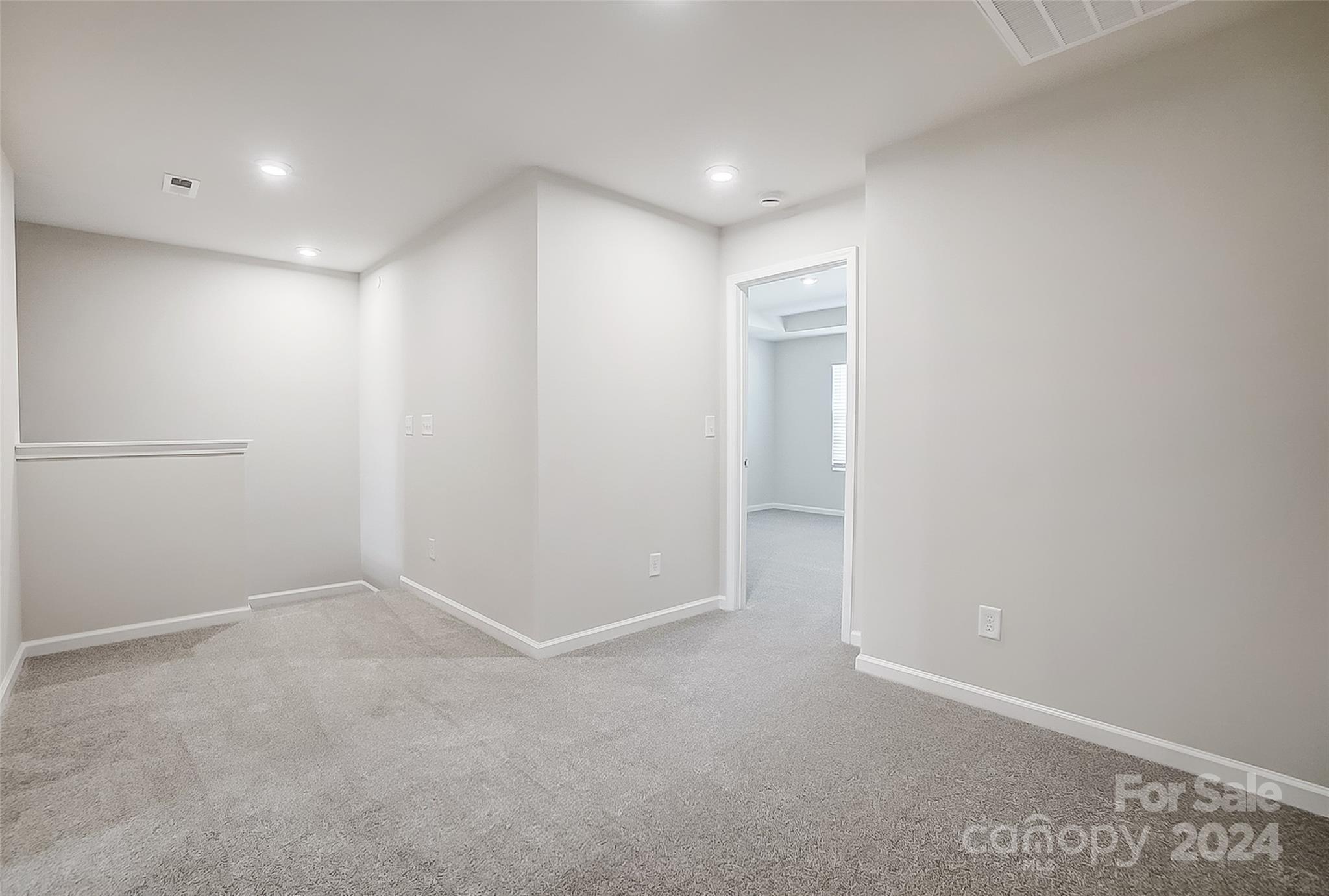 2345 Hedgecliff Road, Unit 15 Kannapolis, NC 28083 - Photo 18 of 33 Gallery Image 18
