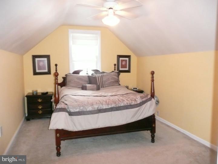 133 North Line Road Newtown Square, PA 19073 - Photo 6 of 24 Master Bedroom