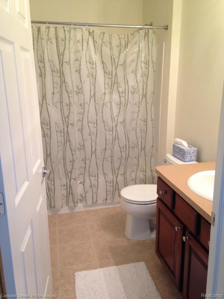 49564 Potomac Road Canton, MI 48188 - Photo 11 of 11 photo 4.jpg