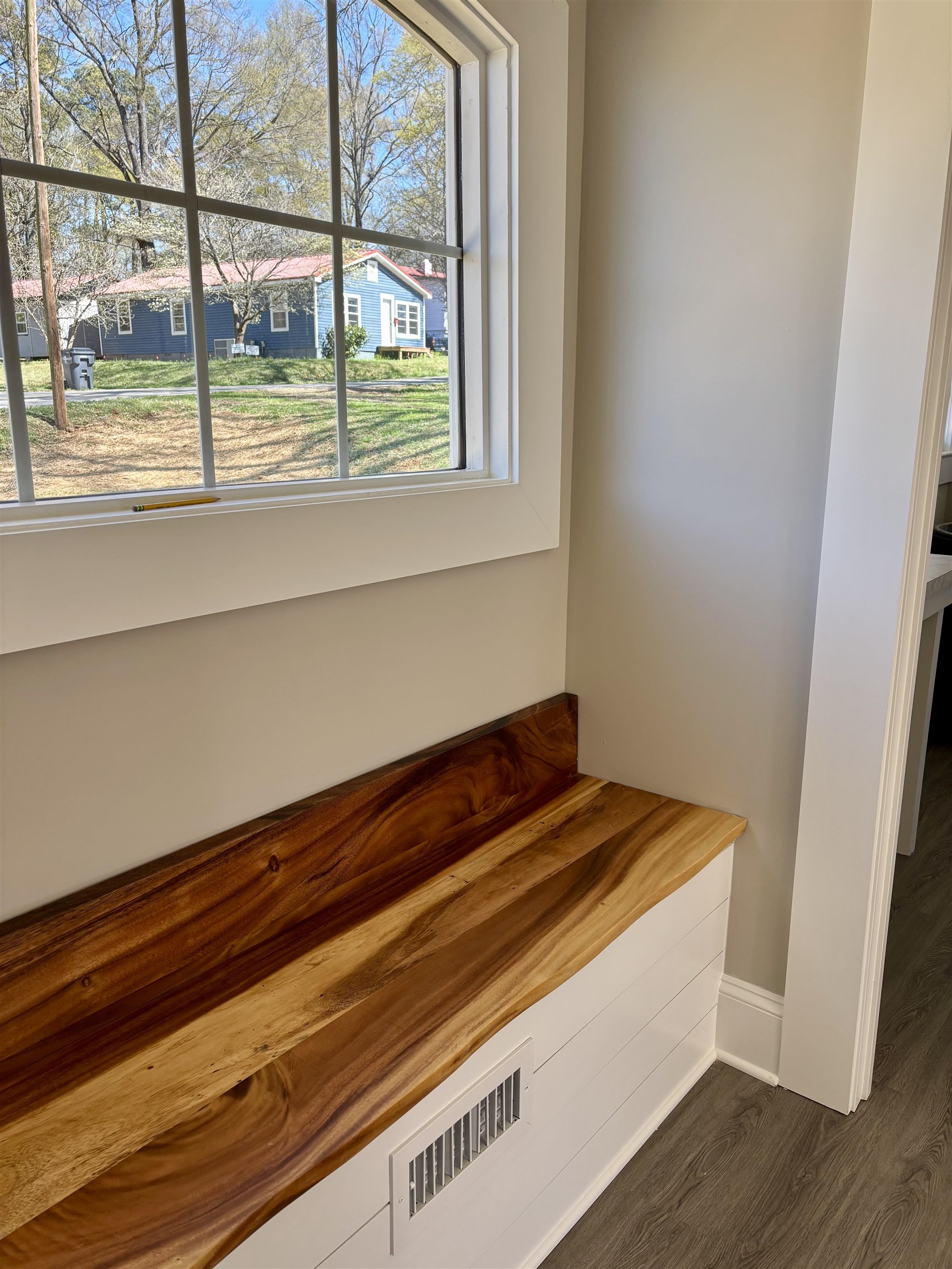 37 Bishop Street Inman, SC 29349 - Photo 5 of 40