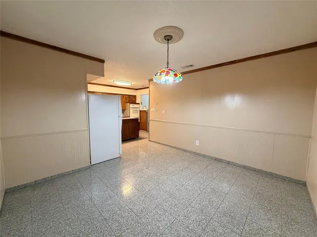 $2,100 | 1226 Linkwood Lane, Lancaster, TX 75146