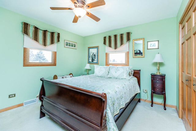 721 Schoolgate Road New Lenox, IL 60451 - Photo 14 of 36