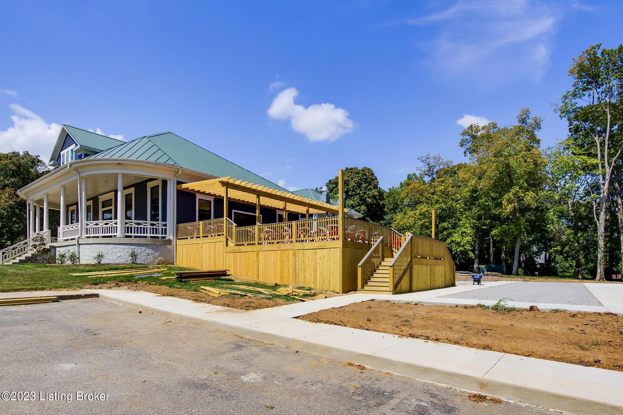 10404 Long Home Road Louisville, KY 40291 - Photo 70 of 71 New Restaurant