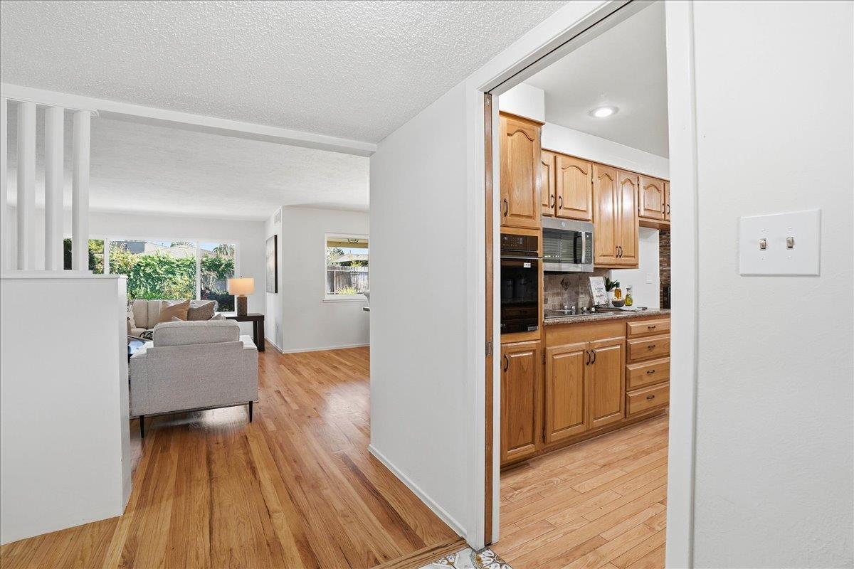 4812 Alexon Way Carmichael, CA 95608 - Photo 10 of 54