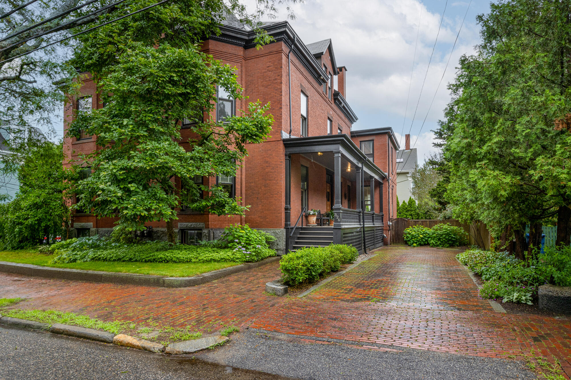 326 Spring Street Portland, ME 04102 - Photo 1 of 54 326 Spring St_W5_050