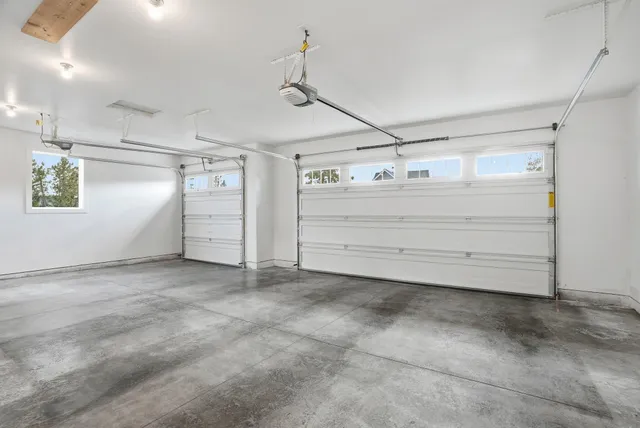 $898,500 | 2539 South Man O' War Lane, Veradale, WA 99037