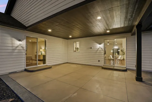 $898,500 | 2539 South Man O' War Lane, Veradale, WA 99037