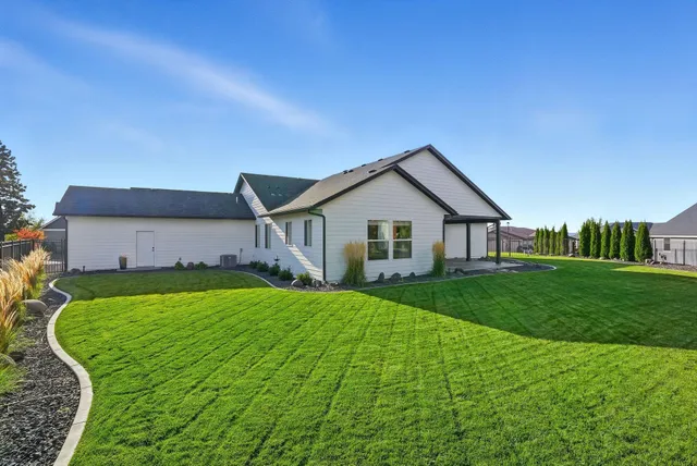 $898,500 | 2539 South Man O' War Lane, Veradale, WA 99037