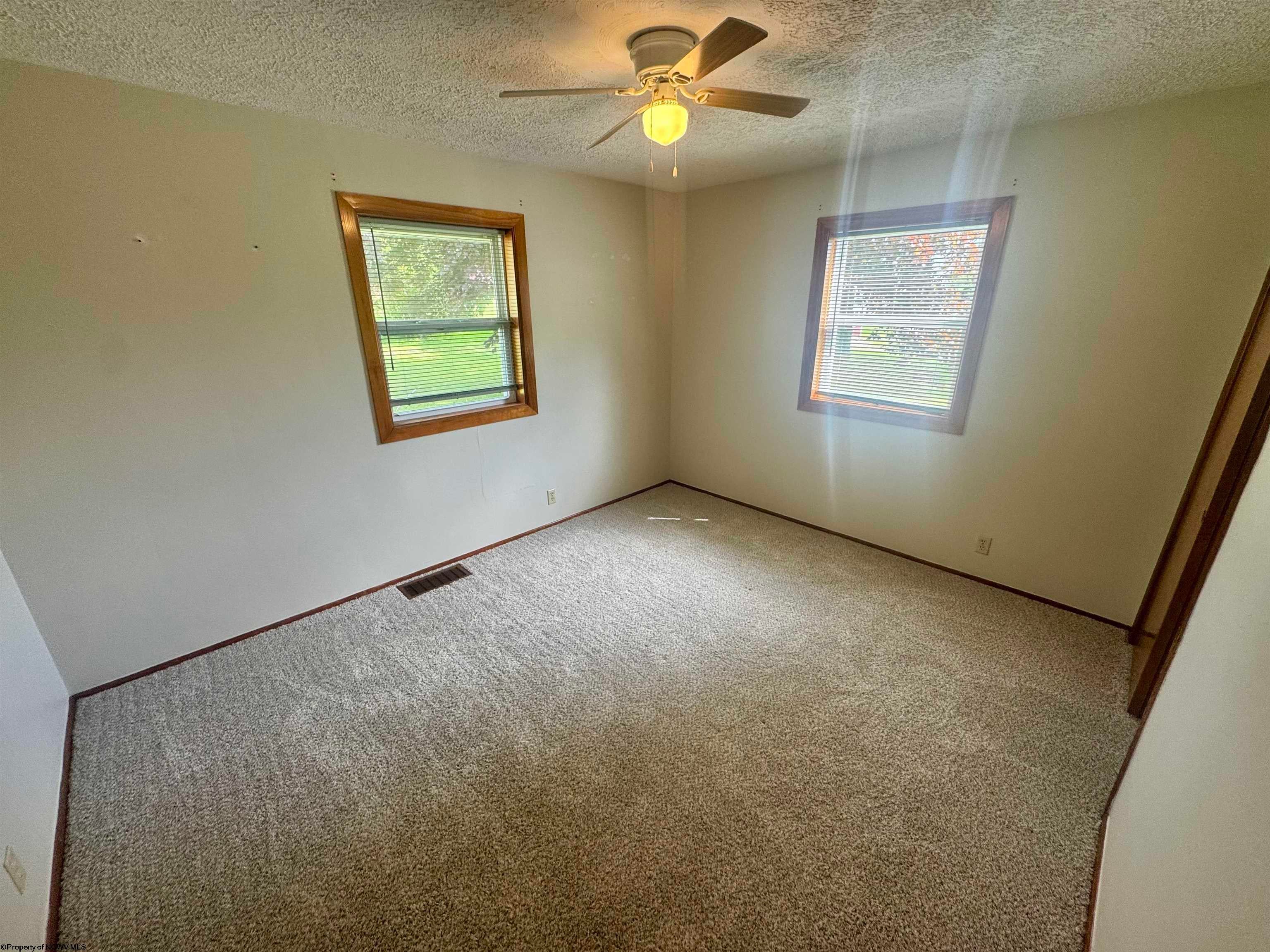 213 Albright Road Kingwood, WV 26537 - Photo 7 of 18 Gallery Image 7