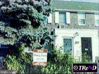 213 Glendale Road Upper Darby, PA 19082 - Photo 1 of 1