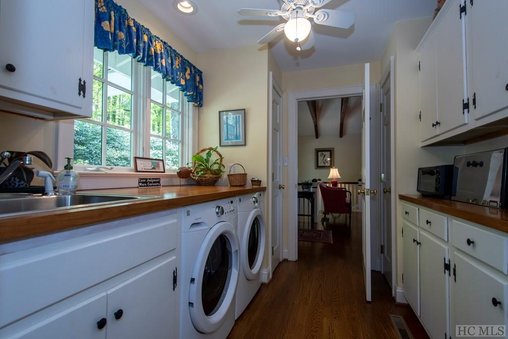 311 Queen Mountain Road Highlands, NC 28741 - Photo 29 of 44 Gallery Image 29