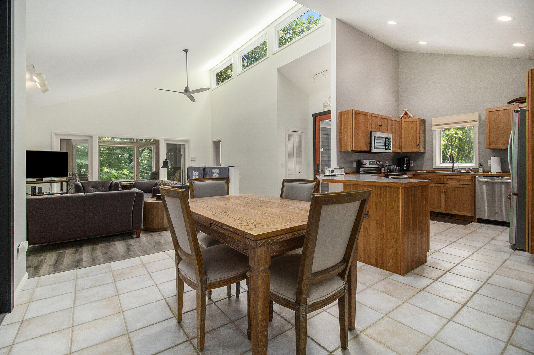 5410 West Oak Ridge Road Ludington, MI 49431 - Photo 15 of 35 013_5r6a9505