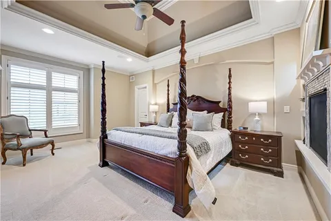 $865,000 | 1700 Northeast Woodland Shores Lane, Lee's Summit, MO 64086