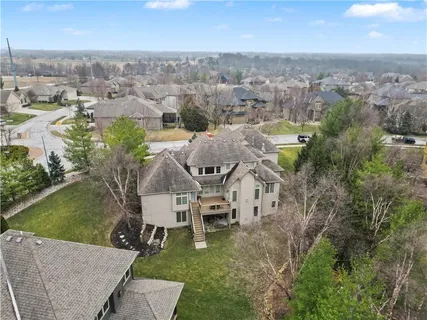 $865,000 | 1700 Northeast Woodland Shores Lane, Lee's Summit, MO 64086