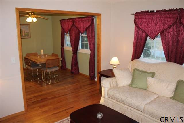 5 Compton Road Clifton Park, NY 12065 - Photo 5 of 15 Photo 5