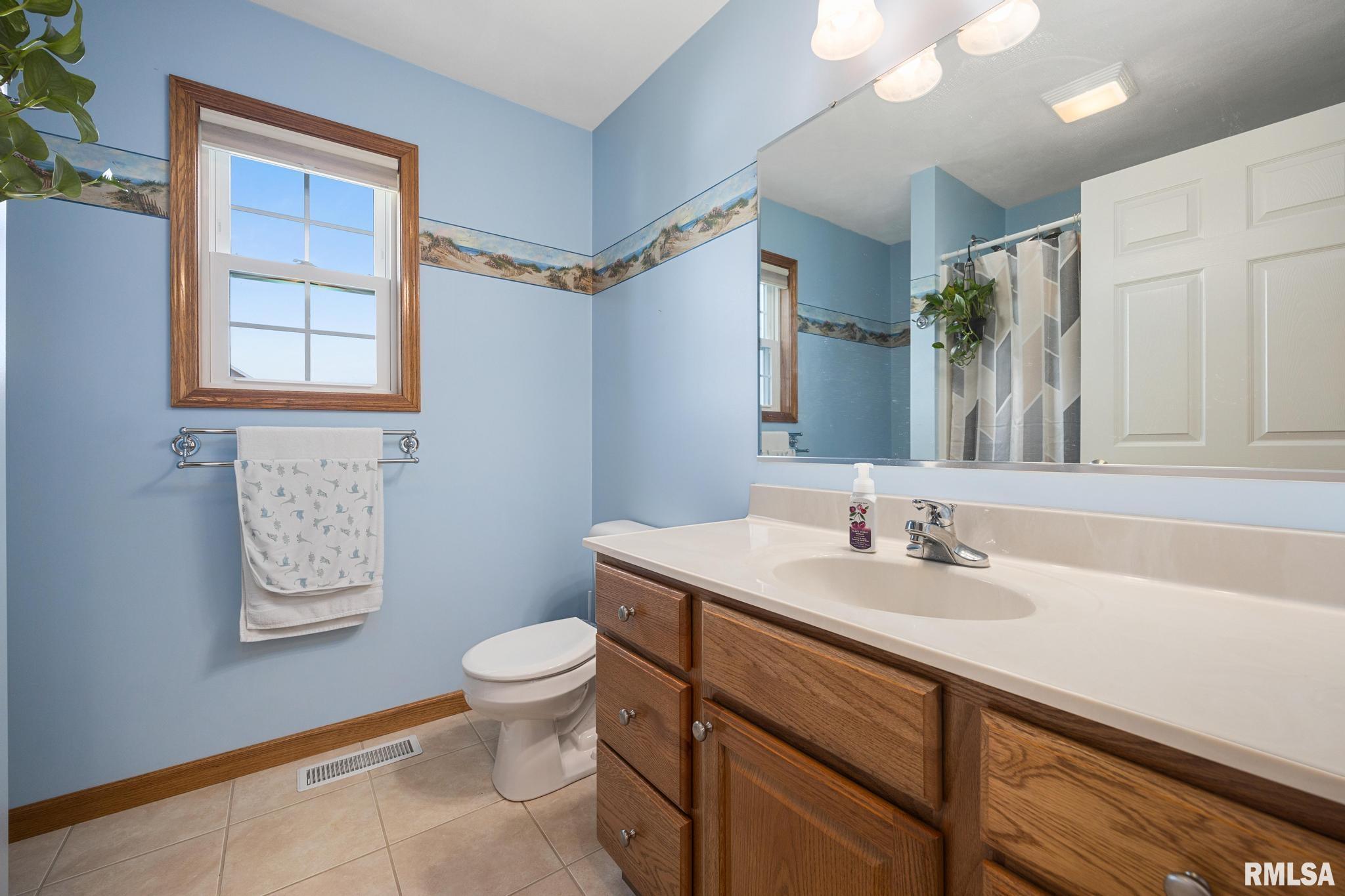 1508 Oak Ridge Washington, IL 61571 - Photo 21 of 47 Gallery Image 21