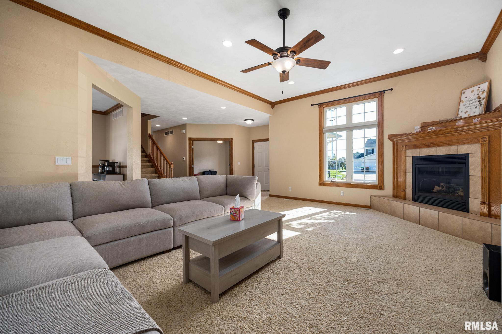1508 Oak Ridge Washington, IL 61571 - Photo 8 of 47 Gallery Image 8