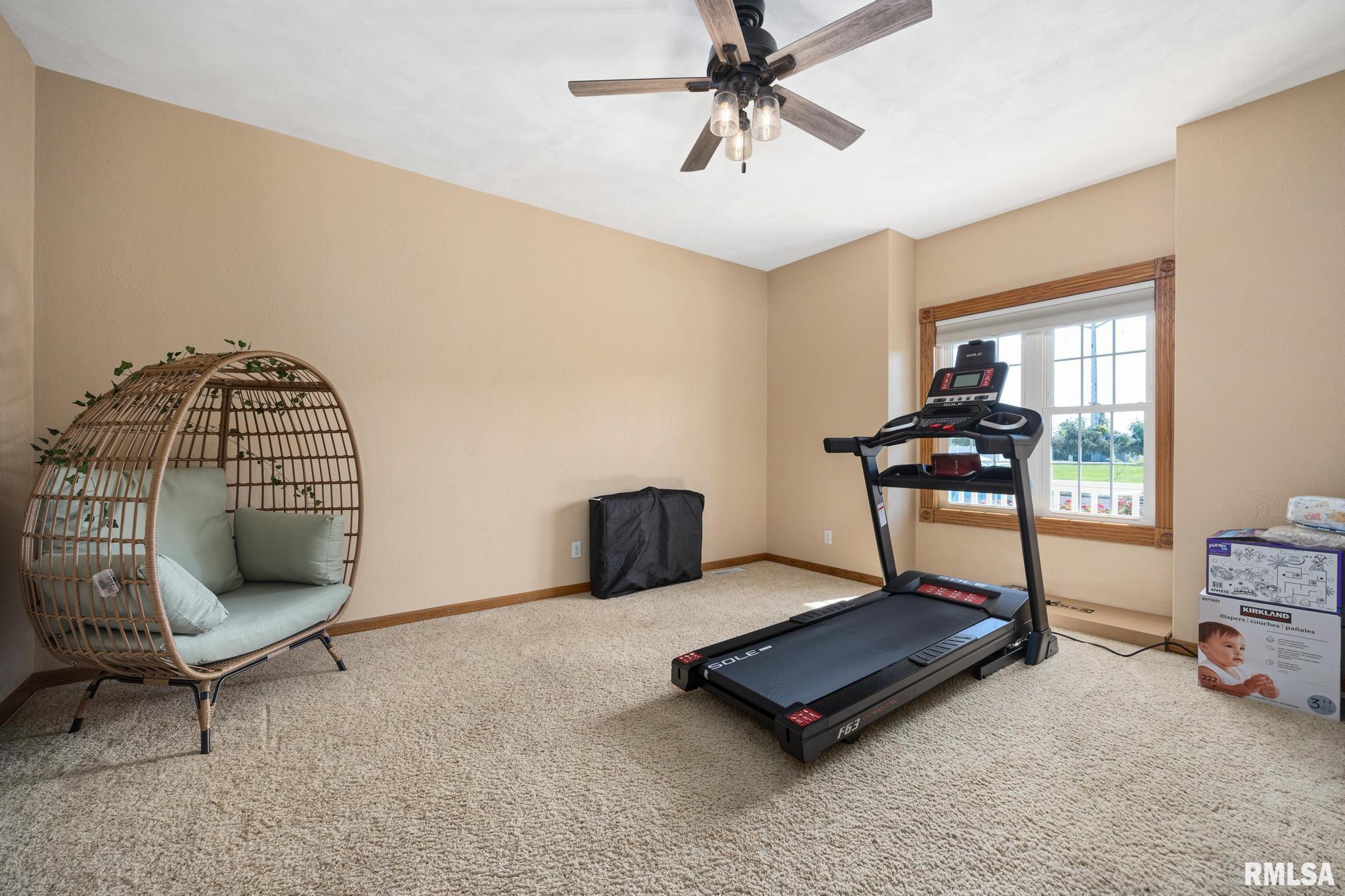 1508 Oak Ridge Washington, IL 61571 - Photo 9 of 47 Gallery Image 9