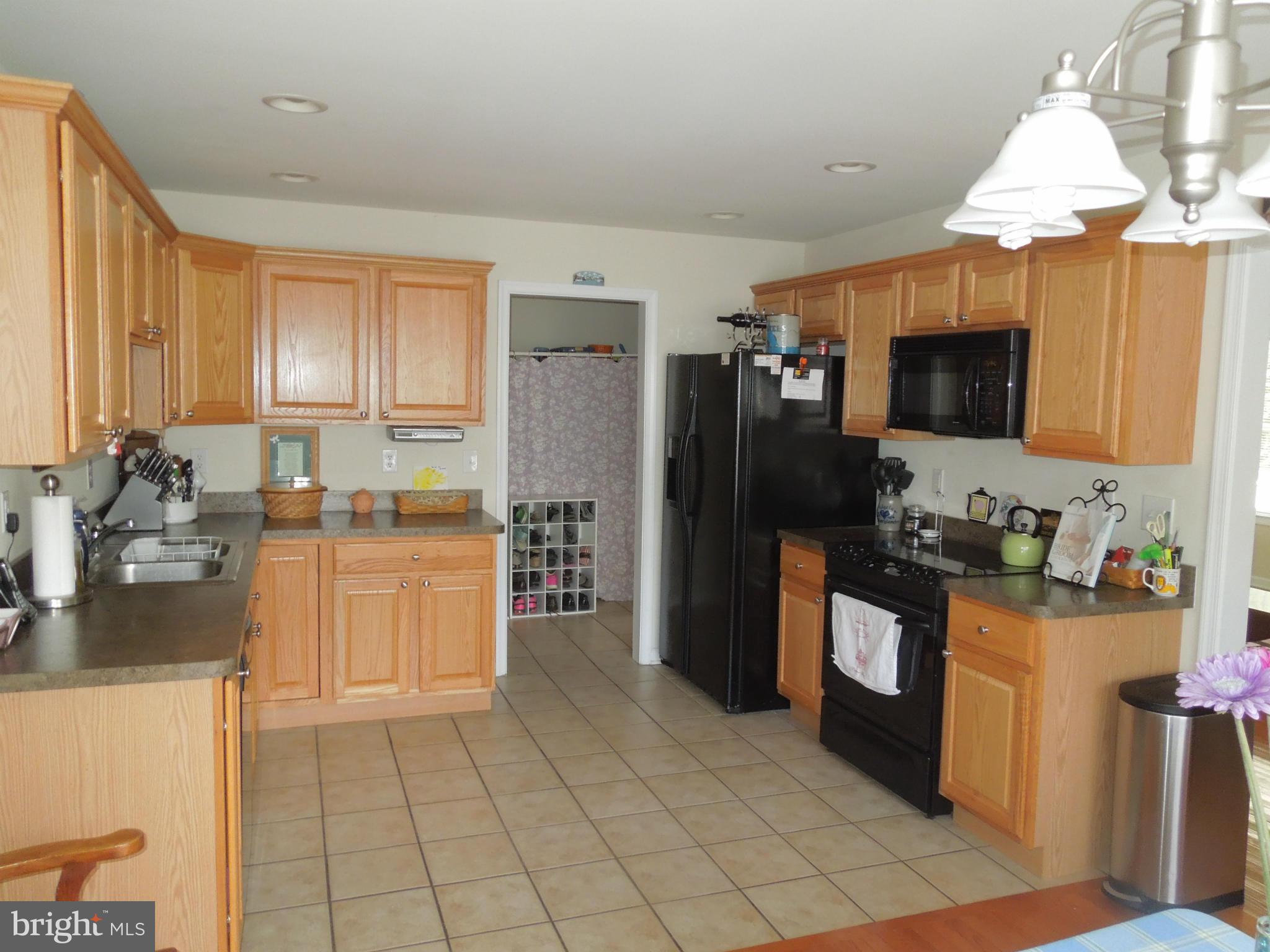 501 Maryland Avenue Ridgely, MD 21660 - Photo 6 of 21 Kitchen