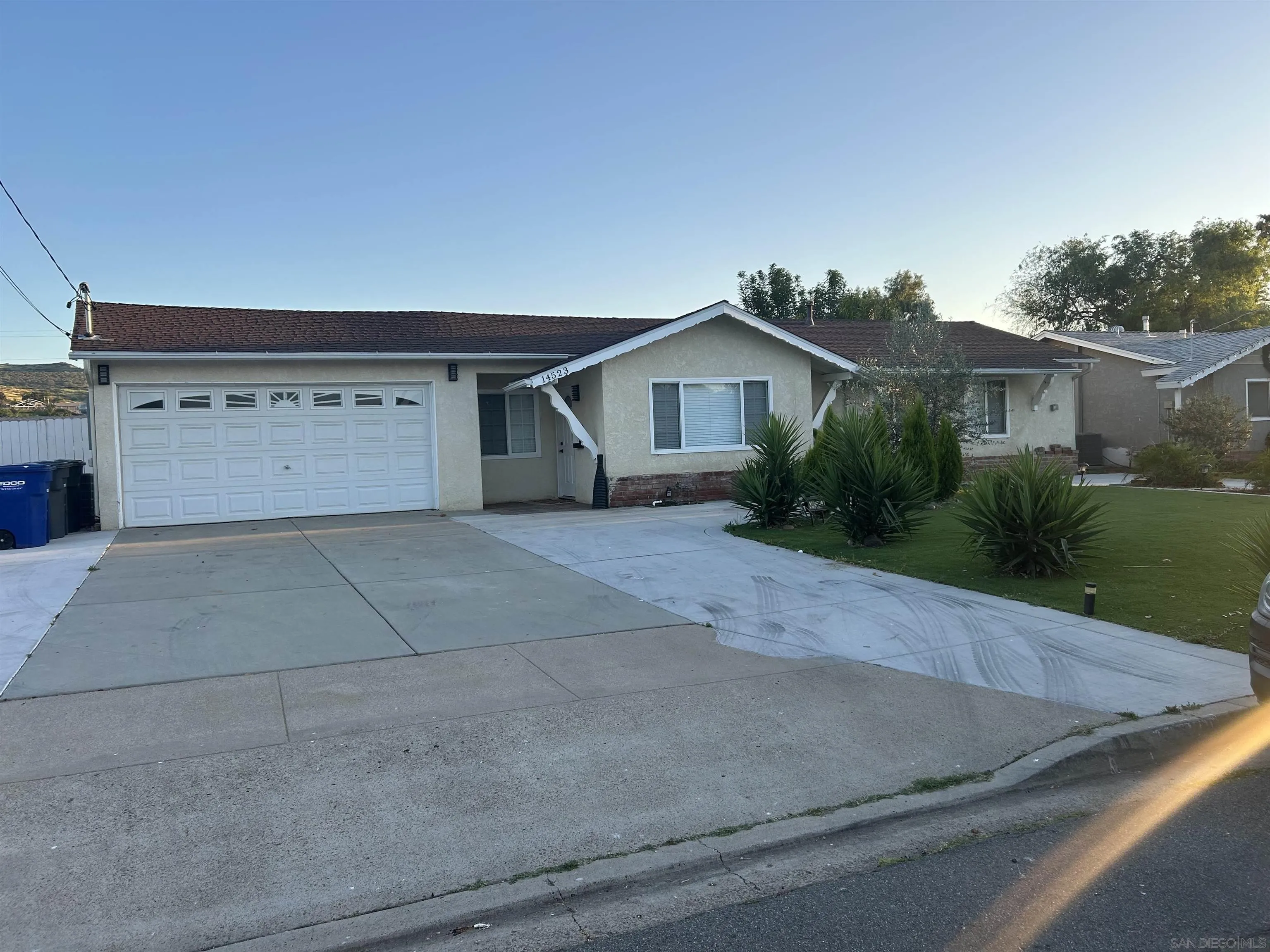 14523 Saco Street Poway, CA 92064 - Photo 4 of 11