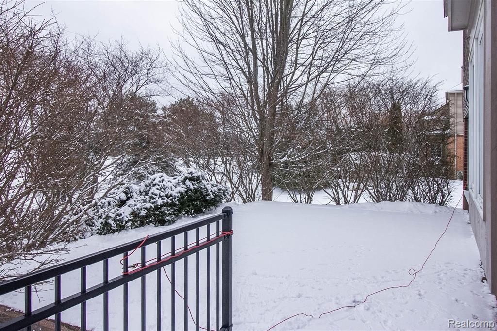 810 Loggers Circle Rochester, MI 48307 - Photo 12 of 73 Gallery Image 12