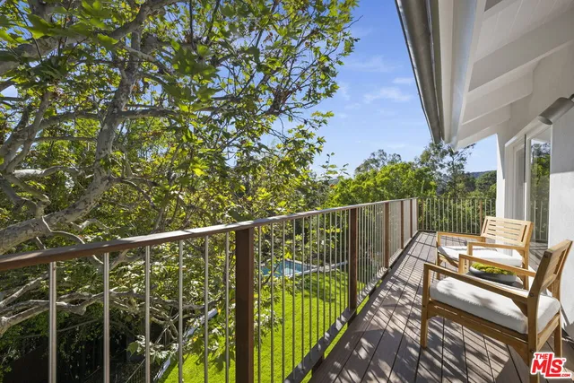 $3,200,000 | 2745 La Cuesta Drive, Los Angeles, CA 90046