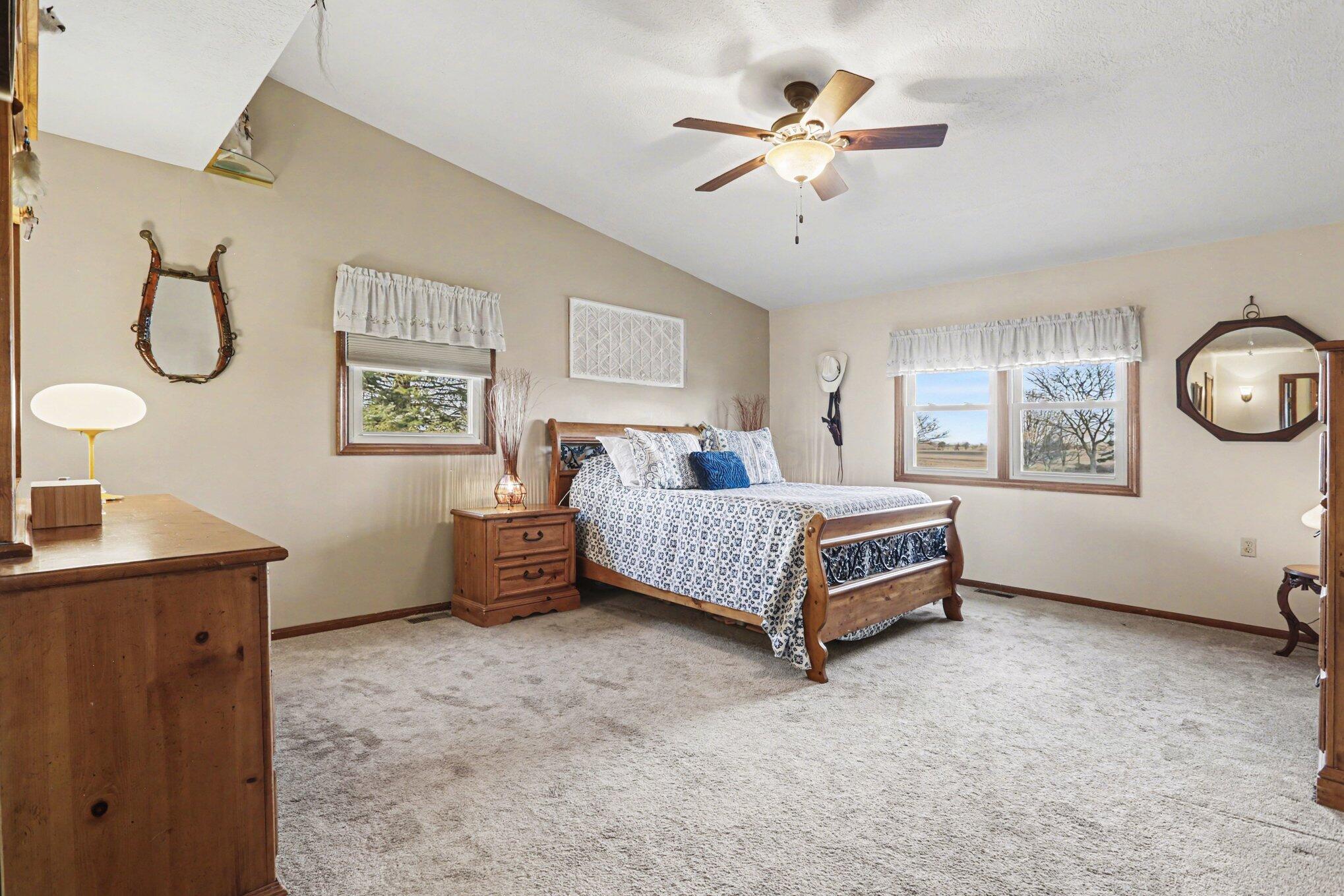 1879 Simpson Road London, OH 43140 - Photo 20 of 48 Gallery Image 20