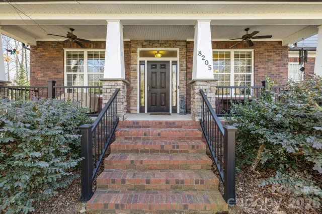 $840,000 | 8205 Curico Lane, Charlotte, NC 28227