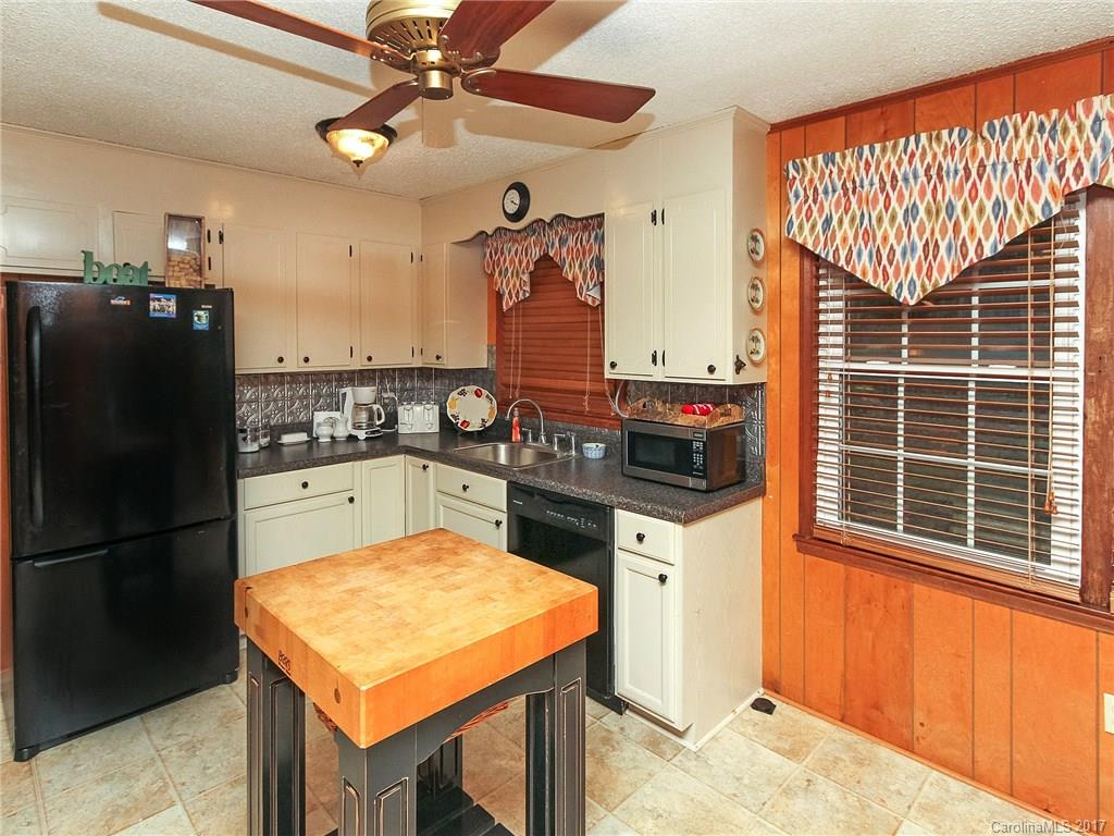 1061 Jackson Road Fort Lawn, SC 29714 - Photo 11 of 24 Gallery Image 11
