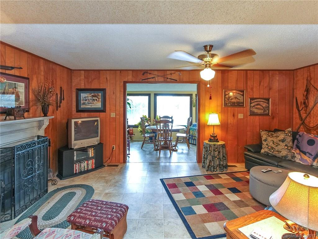 1061 Jackson Road Fort Lawn, SC 29714 - Photo 13 of 24 Gallery Image 13